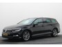 Volkswagen Passat Variant 1.6 TDI DSG Highline Business R-Line Panoramadak, Virtual Cockpit, Trekhaak, Camera, Apple Carplay, PDC, 17''