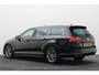 Volkswagen Passat Variant 1.6 TDI DSG Highline Business R-Line Panoramadak, Virtual Cockpit, Trekhaak, Camera, Apple Carplay, PDC, 17''