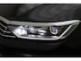 Volkswagen Passat Variant 1.6 TDI DSG Highline Business R-Line Panoramadak, Virtual Cockpit, Trekhaak, Camera, Apple Carplay, PDC, 17''