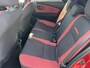 Toyota Yaris 1.5 Hybrid Bi-Tone | Stoelverwarming | Keyless Entry | Licht metalen velgen | Climate control |
