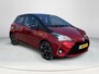 Toyota Yaris 1.5 Hybrid Bi-Tone | Stoelverwarming | Keyless Entry | Licht metalen velgen | Climate control |