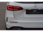 Mercedes-Benz B-klasse 200 AMG Automaat Camera, Stoelverwarming, Navi, Led