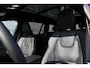 Volvo V60 2.0 T8 Plug-in hybrid AWD Ultra Perf. Ed. Dark | Nappa leder Charcoal | Polestar Engineered software | Panoramadak | Visual Park Assist | 6,4 kw Boordlader | Adaptive Cruise control | Pilot Assist | Premium Pack | Preconditioning met timer | Getinte ramen | Headup display | Full Led | Driver Assistance | Driver Awareness | 19" 5-Triple Spaaks Black Diamond Cut | Bowers & Wilkins Audiosysteem | Google Maps | Google Assistant | Blis | Elektrische achterklep | Stoelventilatie voor | Stoelmassage voor | Verwarmbaar stuurwiel | Keyless | Elektrisch verstelbare voorstoelen met geheugen | Lichting Pack | Stoelverwarming voor en achter | Apple Carplay | Volvo Car UX | Elektrisch bedienbare achterklep | Verlichtingspack 2