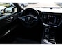Volvo V60 2.0 T8 Plug-in hybrid AWD Ultra Perf. Ed. Dark | Nappa leder Charcoal | Polestar Engineered software | Panoramadak | Visual Park Assist | 6,4 kw Boordlader | Adaptive Cruise control | Pilot Assist | Premium Pack | Preconditioning met timer | Getinte ramen | Headup display | Full Led | Driver Assistance | Driver Awareness | 19" 5-Triple Spaaks Black Diamond Cut | Bowers & Wilkins Audiosysteem | Google Maps | Google Assistant | Blis | Elektrische achterklep | Stoelventilatie voor | Stoelmassage voor | Verwarmbaar stuurwiel | Keyless | Elektrisch verstelbare voorstoelen met geheugen | Lichting Pack | Stoelverwarming voor en achter | Apple Carplay | Volvo Car UX | Elektrisch bedienbare achterklep | Verlichtingspack 2