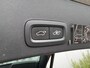 Volvo XC40 Plug-in Hybrid T5 Inscription | Trekhaak | Lederen Bekleding | Adaptive cruise control | Stoel- en stuurverwarming | Elektrische stoelverstelling | Dode hoek detectie BLIS | Parkeersensoren voor + achter | Achteruitrijcamera | Keyless | Navigatie | Apple Carplay / Android Auto |