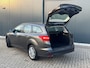 Ford Focus Wagon 1.0 Trend Edition * Navigatie * Parkeersensoren * Airco * Lichtmetalen Velgen *