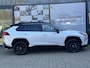 Toyota RAV4 2.5 HYBRID BI-TONE AWD STOEL/STUURVERW PARK-SENSOREN APPLE/ANDROID ELEK-ACHTERKLEP AD-CRUISE LEDER LM-VELGEN KEYLESS CAMERA