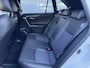 Toyota RAV4 2.5 HYBRID BI-TONE AWD STOEL/STUURVERW PARK-SENSOREN APPLE/ANDROID ELEK-ACHTERKLEP AD-CRUISE LEDER LM-VELGEN KEYLESS CAMERA