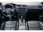 Volkswagen Tiguan 1.5 TSI ACT Highline Business R Pano/Trekhaak/Camera!