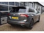 Volkswagen Tiguan 1.5 TSI ACT Highline Business R Pano/Trekhaak/Camera!