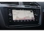 Volkswagen Tiguan 1.5 TSI ACT Highline Business R Pano/Trekhaak/Camera!