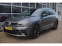 Volkswagen Tiguan 1.5 TSI ACT Highline Business R Pano/Trekhaak/Camera!