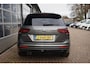 Volkswagen Tiguan 1.5 TSI ACT Highline Business R Pano/Trekhaak/Camera!