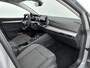 Volkswagen Golf 1.5 eHybrid Life Edition 204PK | Camera | Stoel+stuur verwarming | Carplay | Parkeersensoren | Standkachel | 140km bereik Elektrisch |