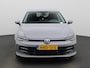 Volkswagen Golf 1.5 eHybrid Life Edition 204PK | Camera | Stoel+stuur verwarming | Carplay | Parkeersensoren | Standkachel | 140km bereik Elektrisch |