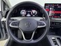 Volkswagen Golf 1.5 eHybrid Life Edition 204PK | Camera | Stoel+stuur verwarming | Carplay | Parkeersensoren | Standkachel | 140km bereik Elektrisch |