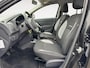 Dacia Sandero 0.9 TCe Stepway Lauréate | Trekhaak | Bluetooth | Navigatie | Parkeersensoren | Airco | NAP | 12 Maanden BOVAG Garantie