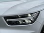 Volvo XC40 1.5 T2 R-Design Automaat, Panoramadak, Trekhaak semi elektrisch inklapbaar, Elektrisch verstelbare stoelen, Stoel- en stuurverwarming, Harman Kardon audio, 360 graden parkeercamera