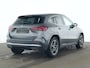 Mercedes-Benz GLA 250 e AMG Plug-In Hybride AMG Line | Panorama Schuif-Kanteldak | Trekhaak | Burmester® | Memory Voorstoelen | Distronic | AC en DC LAden. Inclusief 24 maanden Mercedes-Benz Certified garantie voor Europa.