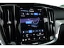 Volvo V60 2.0 T6 Plug-in hybrid AWD Plus Bright | Long Range | Pano-dak | Trekhaak | Sport stoelen | H&K Audio | 360 cam | AcC