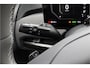 Kia EV3 Plus 81.4 kWh - Prijs incl. inruilpremie - Stoel-/stuurverwarming - Privacy Glass - Navigatie - Fabrieksgarantie tot 02-2033