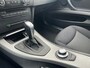 BMW 3-Serie 320i High Executive, Automaat, Schuifdak, Stoelverwarning
