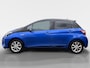 Toyota Yaris 1.5 Hybrid Bi-Tone Climate control | Navigatie | Parkeercamera | Trekhaak | LM-velgen |