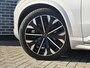Volvo XC90 2.0 T8 Plug-in hybrid AWD Ultra Dark | PHEV | Luchtvering | Head-up Display | 360 Graden Camera | Harman Kardon Audio | Panoramadak | Keyless Entry | BLIS | Cruise Control Adaptief