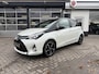Toyota Yaris 1.5 Hybrid Dynamic Bi-Tone