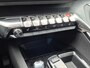 Peugeot 3008 1.2 PureTech Allure WORDT VERWACHT !! | Automaat | Navigatie | Apple Carplay en Android Auto | Parkeersensoren Voor en Achter | Stoelverwarming |