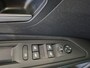 Peugeot 3008 1.2 PureTech Allure | Automaat | Navigatie | Apple Carplay en Android Auto | Parkeersensoren Voor en Achter | Stoelverwarming |