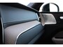 Volvo XC60 2.0 T8 Plug-in hybrid AWD Ultra Black Edition Exec | Nordico Microtech Cardamom Quilted bekleding | Panoramadak | Visual Park Assist | 6,4 kw Boordlader | Actieve Luchtvering met Four-C | Adaptive Cruise control | Pilot Assist | Premium Pack | Preconditioning met timer | Getinte ramen | Headup display | Full Led | Driver Assistance | Driver Awareness | 21" 5-Spaaks V-velg glanzend zwart Diamond Cut | Bowers & Wilkins Audiosysteem | Google Maps | Google Assistant | Blis | Elektrische achterklep | Stoelventilatie voor | Verwarmbaar stuurwiel | Keyless | Elektrisch verstelbare voorstoelen met geheugen | Lichting Pack | Stoelverwarming voor en achter | Apple Carplay | Volvo Car UX | Elektrisch bedienbare achterklep | Verlichtingspack 2
