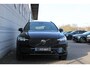 Volvo XC60 2.0 T8 Plug-in hybrid AWD Ultra Black Edition Exec | Nordico Microtech Cardamom Quilted bekleding | Panoramadak | Visual Park Assist | 6,4 kw Boordlader | Actieve Luchtvering met Four-C | Adaptive Cruise control | Pilot Assist | Premium Pack | Preconditioning met timer | Getinte ramen | Headup display | Full Led | Driver Assistance | Driver Awareness | 21" 5-Spaaks V-velg glanzend zwart Diamond Cut | Bowers & Wilkins Audiosysteem | Google Maps | Google Assistant | Blis | Elektrische achterklep | Stoelventilatie voor | Verwarmbaar stuurwiel | Keyless | Elektrisch verstelbare voorstoelen met geheugen | Lichting Pack | Stoelverwarming voor en achter | Apple Carplay | Volvo Car UX | Elektrisch bedienbare achterklep | Verlichtingspack 2