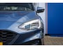 Ford Focus Wagon 1.0 EcoBoost Hybrid ST Line Business | Camera | Apple Carplay/Android Auto | Cruise adaptief | Stoel/stuur/voorruit verwarming | Navi | Clima | Achteruitrijcamera | Apple Carplay/Android Auto|telefoonintegratie premium | Comfortstoel(en)