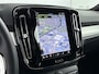 Volvo XC40 B4 Plus Dark | 18" | Trekhaak | Elektr. verst. Stoelen | Harman Kardon | Adaptieve Cruise | BLIS | Keyless | Stoel/Stuurverwarming | Elektr. Achterklep | Parkeercamera
