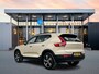 Volvo XC40 B4 Plus Dark | 18" | Trekhaak | Elektr. verst. Stoelen | Harman Kardon | Adaptieve Cruise | BLIS | Keyless | Stoel/Stuurverwarming | Elektr. Achterklep | Parkeercamera