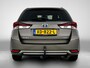 Toyota Auris Touring Sports 1.8 Hybrid Executive | Trekhaak |