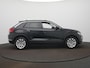 Volkswagen T-Roc 1.0 TSI Style Business Camera - Trekhaak - ACC - Navigatie - Achterklep, elektrisch bedienbaar - Climatronic
