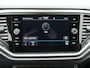 Volkswagen T-Roc 1.0 TSI Style Business Camera - Trekhaak - ACC - Navigatie - Achterklep, elektrisch bedienbaar - Climatronic