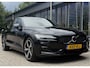 Volvo S60 2.0 B5 R-Design Pano HUD