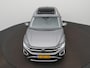Volkswagen T-Roc 1.5 TSI Style Panoramadak - Trekhaak - Camera - Navigatie - Clima