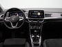 Volkswagen T-Roc 1.5 TSI Style Panoramadak - Trekhaak - Camera - Navigatie - Clima