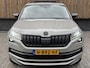 Skoda Kodiaq 1.5 TSI Sportline Automaat 7persoons | Panoramadak | LED verlichting | Adaptieve cruise control | Trekhaak afneembaar | Groot navigatiesysteem | Canton HiFi | Stoelverwarming | Parkeersensoren voor en achter | Achteruitrijcamera