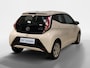 Toyota Aygo 1.0 VVT-i x-play AIRCO | CAMERA | MISTLAMPEN VOORKANT