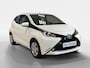 Toyota Aygo 1.0 VVT-i x-play AIRCO | CAMERA | MISTLAMPEN VOORKANT