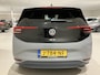 Volkswagen ID.3 First Max 58 kWh 204 PK | Apple Carplay | Panoramadak | Stuurwielverwarming | Stoelverwarming | Achteruitrijcamera | Sfeerverlichting | Dodehoeksensoren | Navigatie | IQ Lights | Ergo-Active Voorstoelen |