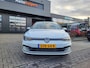 Volkswagen Golf 1.5 TSI Life Business | Met o.a. climate control, stoel- en stuurwielverwarming, navigatie en AppleCarPlay/Android