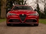 Alfa Romeo Giulia 2.9 V6 Quadrifoglio MY25 | Facelift | Carbon stoelen | Akrapovic | Harman/Kardon