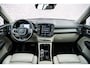 Volvo XC40 1.5 T3 Inscription Trekhaak | Panoramadak | Elektrisch bedienbare stoelen | Adaptieve cruisecontrol | BLIS | 360 Camera | Stoel-achterbank-stuurwiel- en parkeerverwarming | Harman Kardon audio |