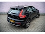 Volvo XC40 1.5 T3 Inscription Trekhaak | Panoramadak | Elektrisch bedienbare stoelen | Adaptieve cruisecontrol | BLIS | 360 Camera | Stoel-achterbank-stuurwiel- en parkeerverwarming | Harman Kardon audio |